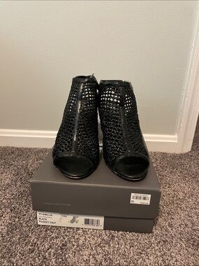 Vince Camuto Black Laser-Cut Open-Toe Slingback Block Heels